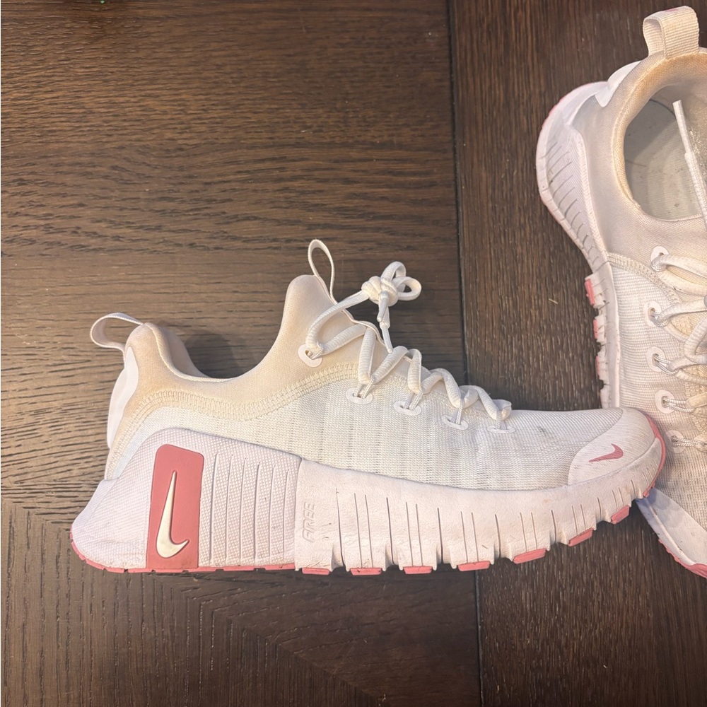 Nike free metcom